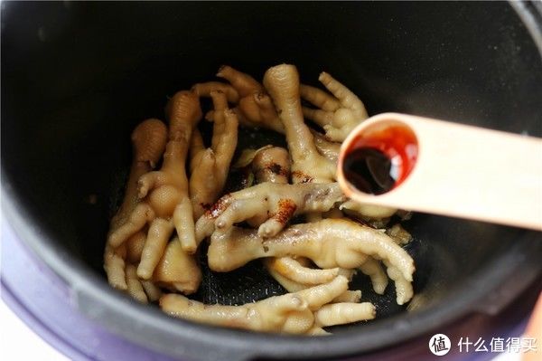 懒人最爱的吮指鸡爪，秘制配方零失败，过年多做点太受欢迎啦