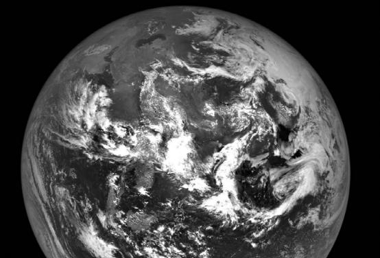 一起来欣赏由NASA拍摄的多张关于地球的美照