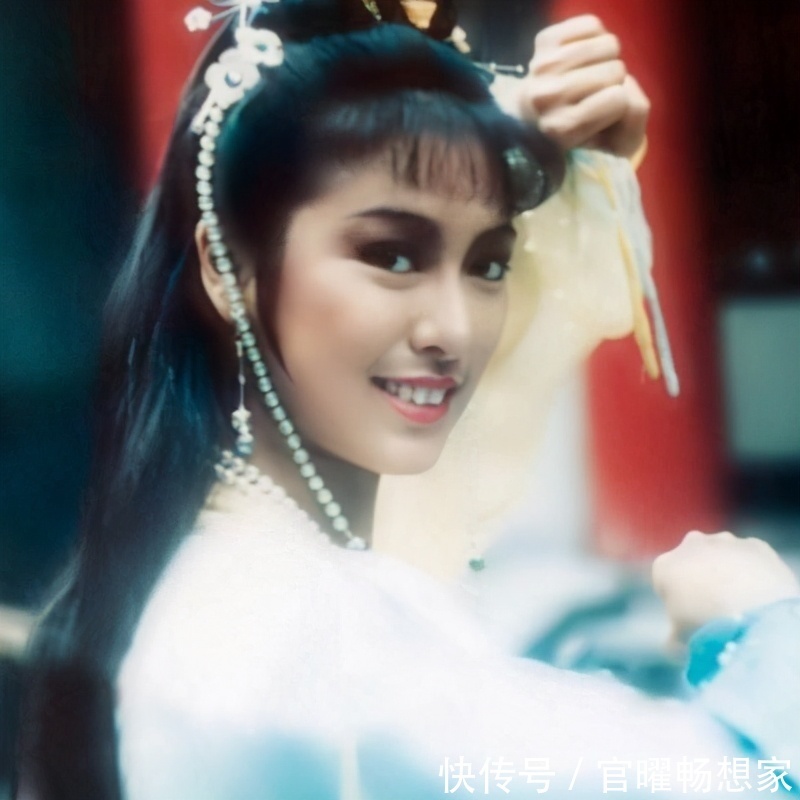 林依晨#5个版本的黄蓉,本以为翁美玲足够经典,但她却深得金庸喜爱