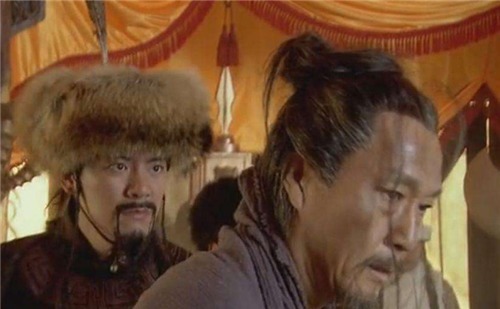 合葬墓|考古挖出夫妻合葬墓,一男一女挤在同一个棺材里,尸检结果令人心惊