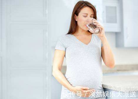 饮料|孕期这样喝饮料易伤害胎儿，孕妈需注意！