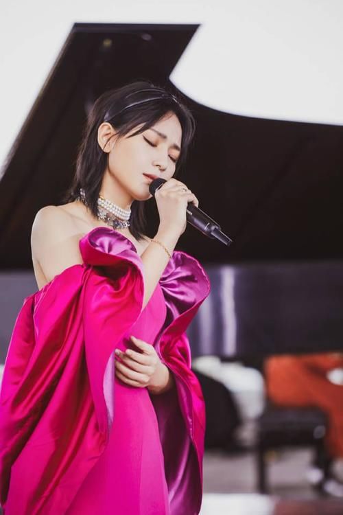 《浪姐2》三公选曲曝光，周笔畅唱儿歌，那英选曲暴露彪悍本质