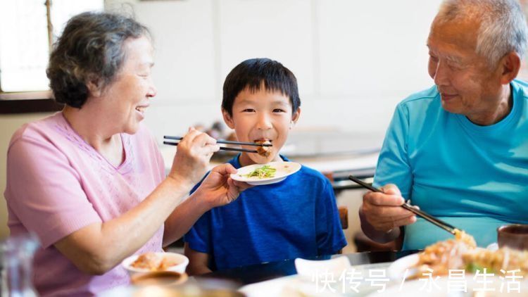生长曲线|孩子个子矮是“发育晚”还是“发育迟缓”?生长曲线会说话