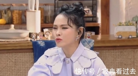 伊能靜自曝獨(dú)居心酸生活：曾因蟑螂在客廳亂飛把自己鎖在門外