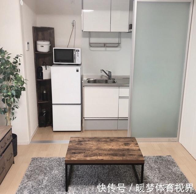 极简主义者|她的26㎡!一个极简主义者的家,全屋一尘不染毫无杂物,学习了