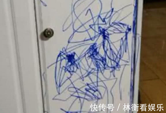 妙招|女儿在门上乱涂乱画,美术生妈妈想出妙招,网友这才是教育