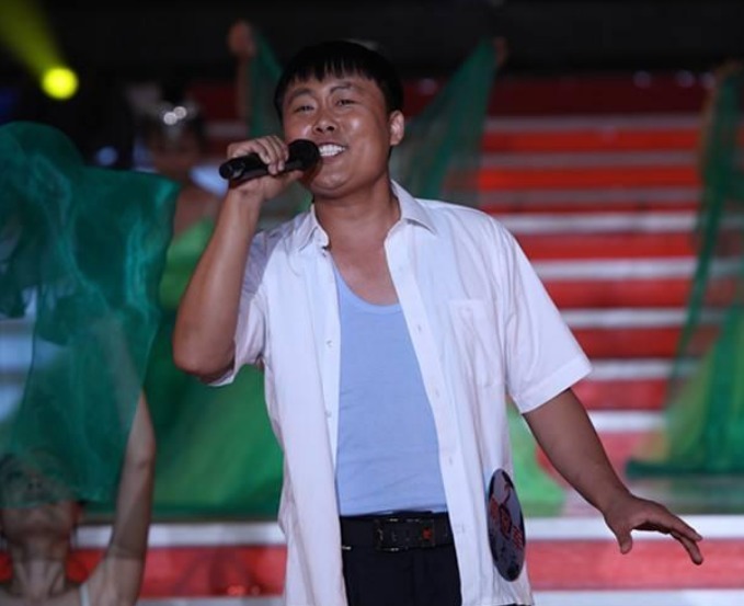 32岁因星光大道走红,购5千万豪宅被质疑假农民网传“去世”