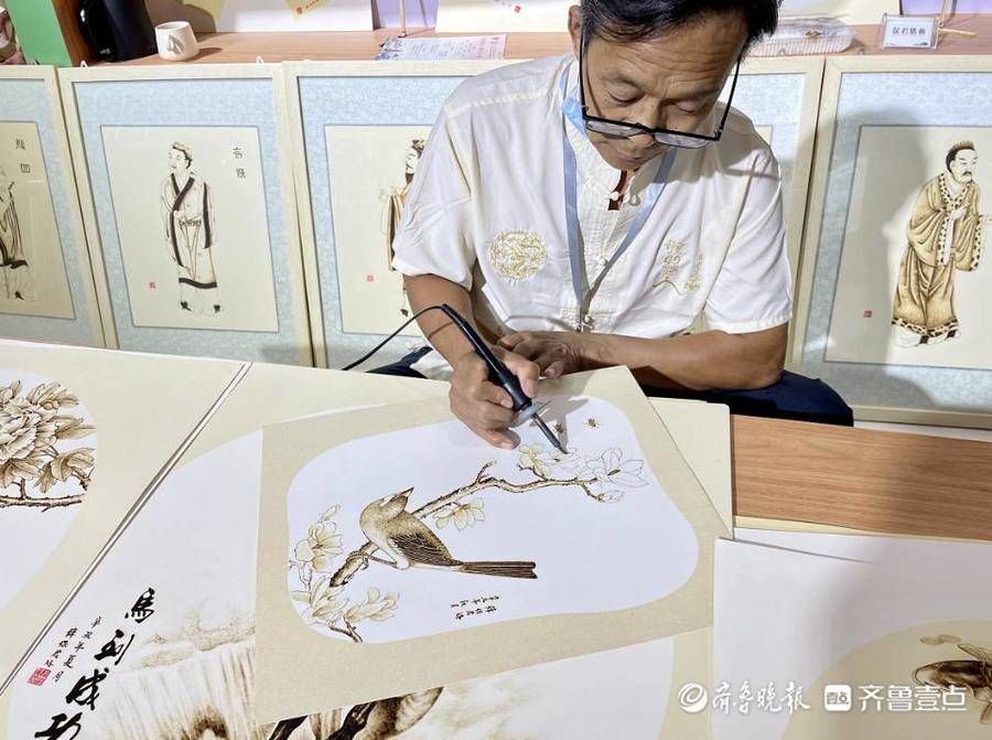 杨家埠|烙画、鲁绣、木版年画……能工巧匠来袭，文旅博览会上秀“非遗”