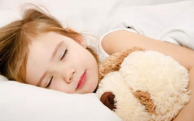 更上一层楼|研究表明：孩子这个时间睡觉，大脑或会更聪明，还能帮助长高