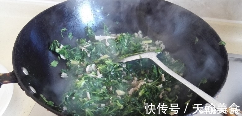 日本人称它为“长寿菜”，每周至少吃3次，我国产量大却无人问津