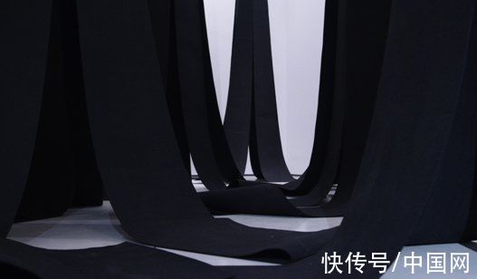 2021-2022|双重肖像｜卢征远个展：通过互动为公众带来奇特的观展体验