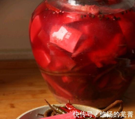 泡萝卜丝|鸡杂营养丰富,搭配泡萝卜丝炒,实在太下饭了!