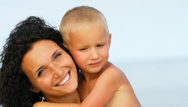 孩子|3岁女童嘴唇发紫,妈妈发现后当场扇了自己两个耳光