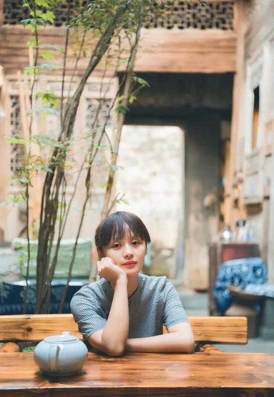 老年|初夏最适合一个人去的10个惬意的小镇