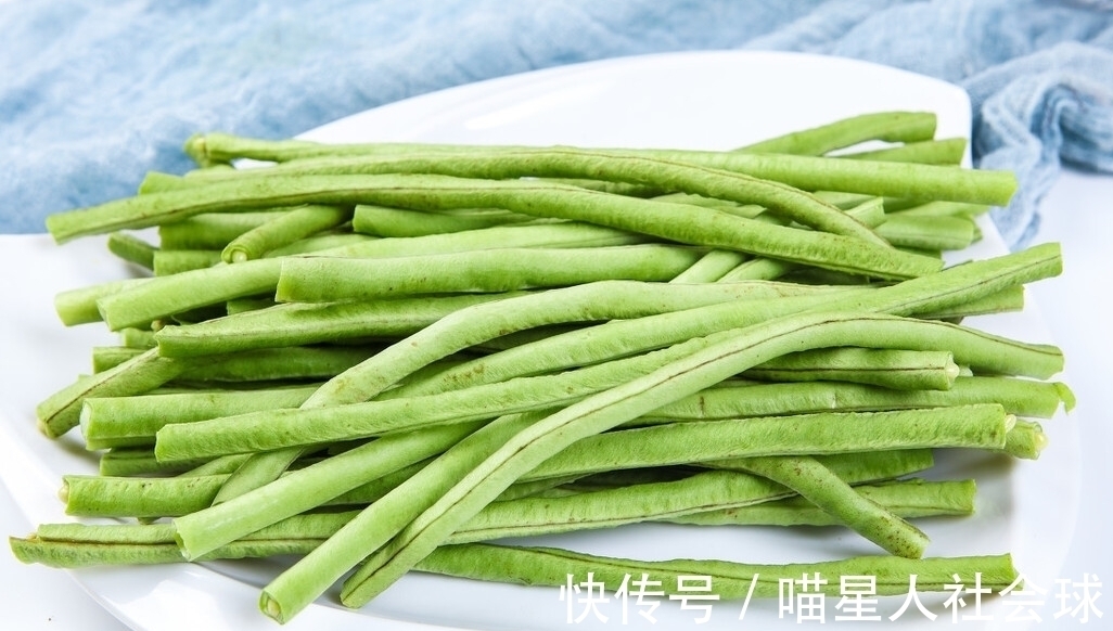 豆角馅饺子，怎么调馅好吃？大厨分享做法，又香又鲜，豆腥味全无