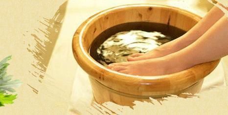 用它煮水泡了一个月的脚,体内湿气居然消失了!身子也轻快了