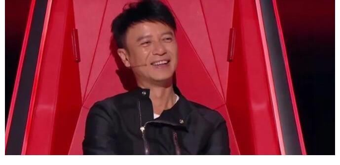 李克勤|《好声音》开播，李克勤竟遭谢霆锋没完没了的打电话，原因笑翻全场