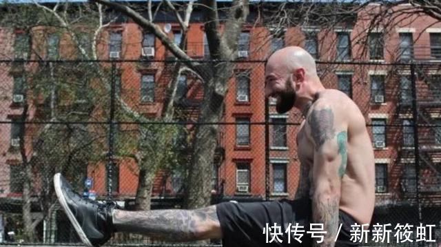 训练|如何练出人鱼线,马甲线,v字腹肌牢记3点,快速铲除肚子肥肉