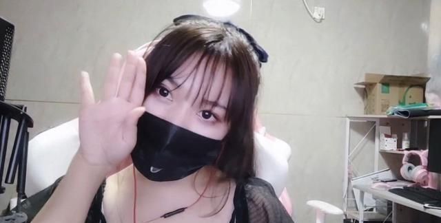 小吴|“戏精”郑女士的财富密码:一场精心设计好的营销