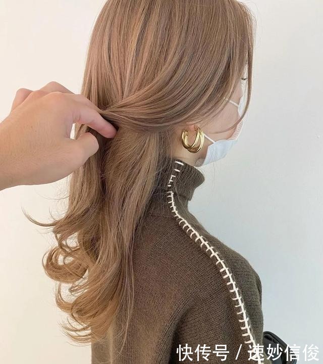 小卷|春节发型别乱剪,14款新时尚发型送给你,剪完让你颜值翻倍