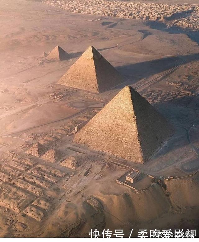 面像 为何火星如此吸引地球人的目光:火星人面像和千米高的金字塔之谜