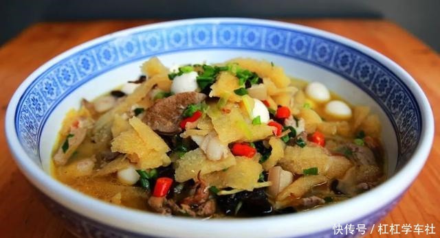 江西铜鼓经典的客家美食,丰盛的“土八碗”!令人念念不忘!