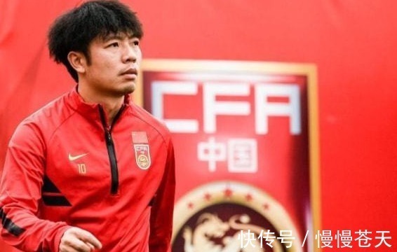张稀哲|国足3名国脚被曝退出国足?张稀哲终于扛不住了,另外2人早该走了