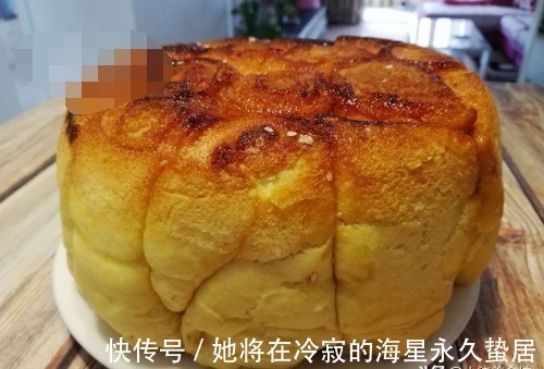 面团|红薯独特做法，加一个鸡蛋，不用烤箱，女儿说比买的面包还好吃
