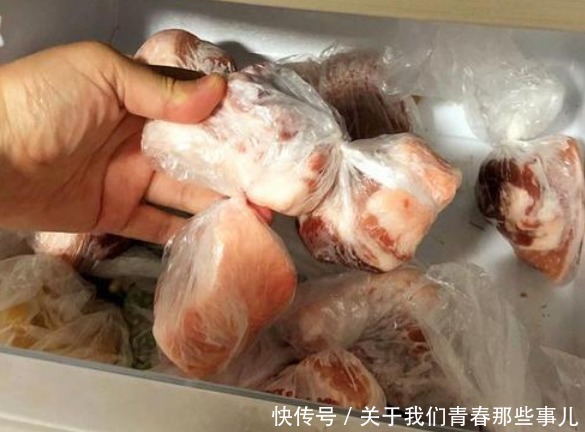 无论解冻什么肉,最忌直接用水泡,教你3招,解冻快,口感像鲜肉
