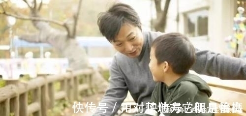 孩子|有种“懵逼”叫中国娃看到非洲娃,2娃表情一脸疑惑:太可爱了