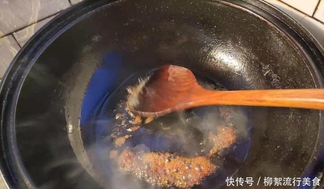 想吃宫廷御膳不用去饭店,这里有一份烹饪秘籍!