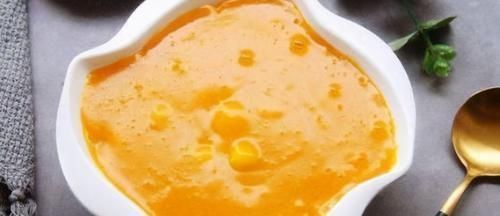 南瓜|女人不想显老?多吃3种食物,排出体内“垃圾”,越活越年轻