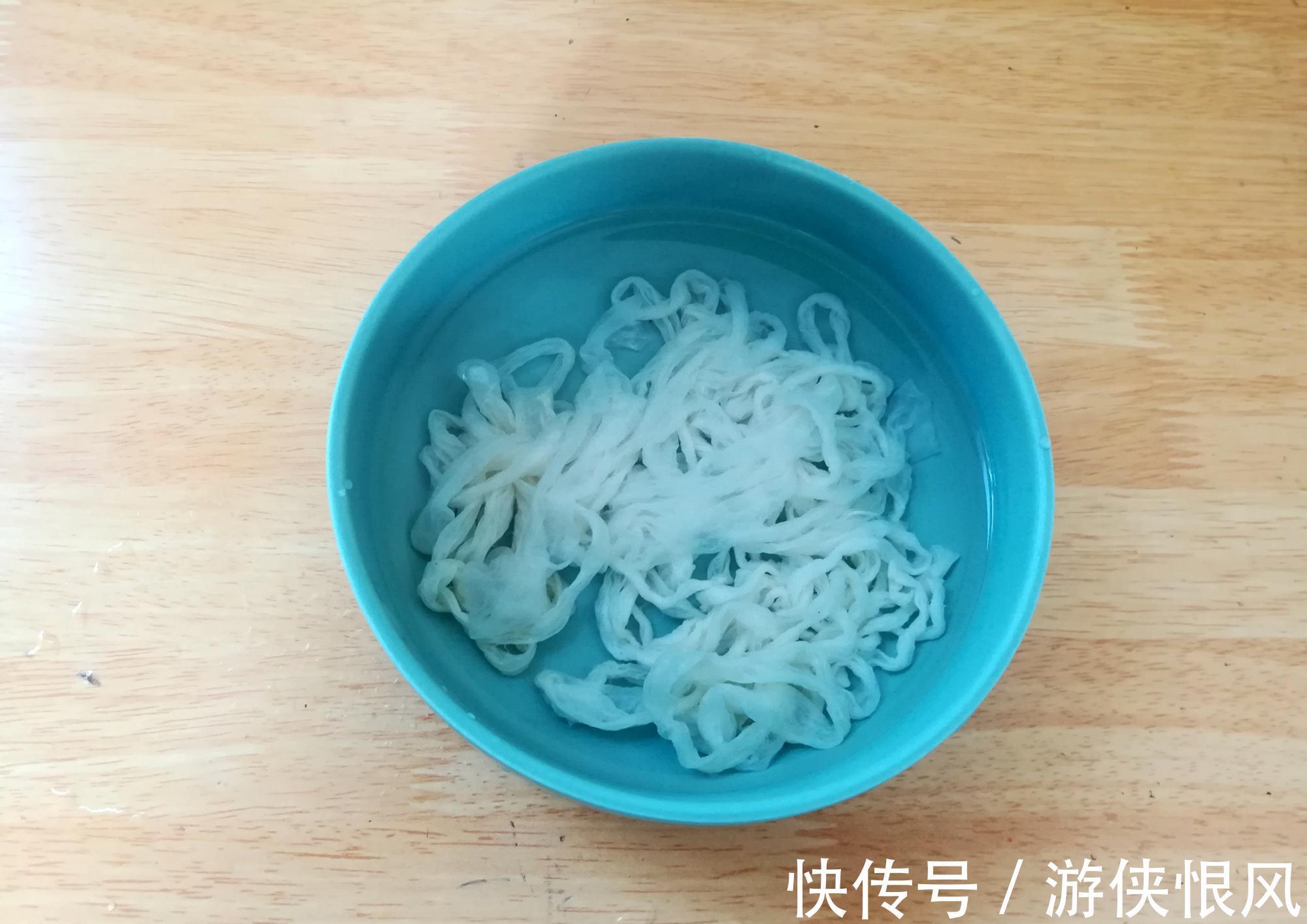 自制香肠并不难,只需1种调味料,一次就成功,孩子超爱吃