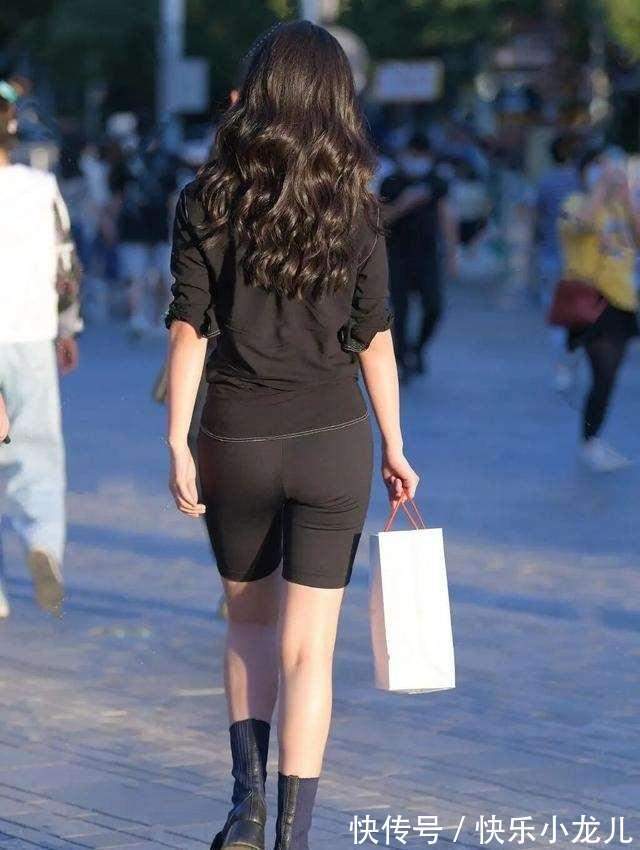 半身裤 蜂腰细腿的瑜伽裤美女,修身显身材,显瘦显高