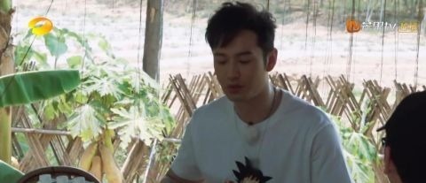 《向往4》宋威龙汪苏泷延期蹭饭,与周迅待遇差距大,原因太现实