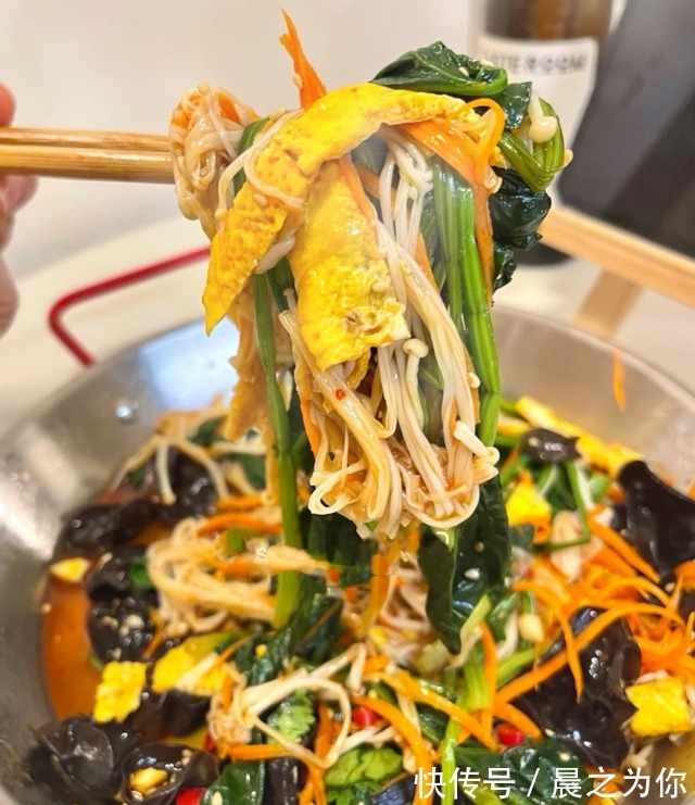 韩国|140斤韩国网红身材好绝，大体重也有好身材，大胆展示“微胖美”