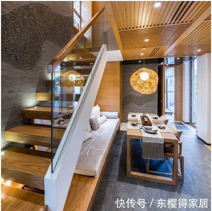 改造|还把复式楼梯底下空着呢?像这样改造,空间利用率提升不止一点点