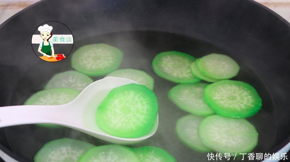 萝卜|冬吃萝卜赛人参,奶奶最爱萝卜此做法,每天喝一碗,冬天吃特营养