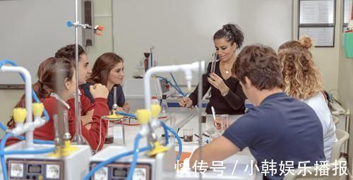 宝妈|姥姥怕孙女太热,把纸尿裤剪成镂空,网友:太有创意了