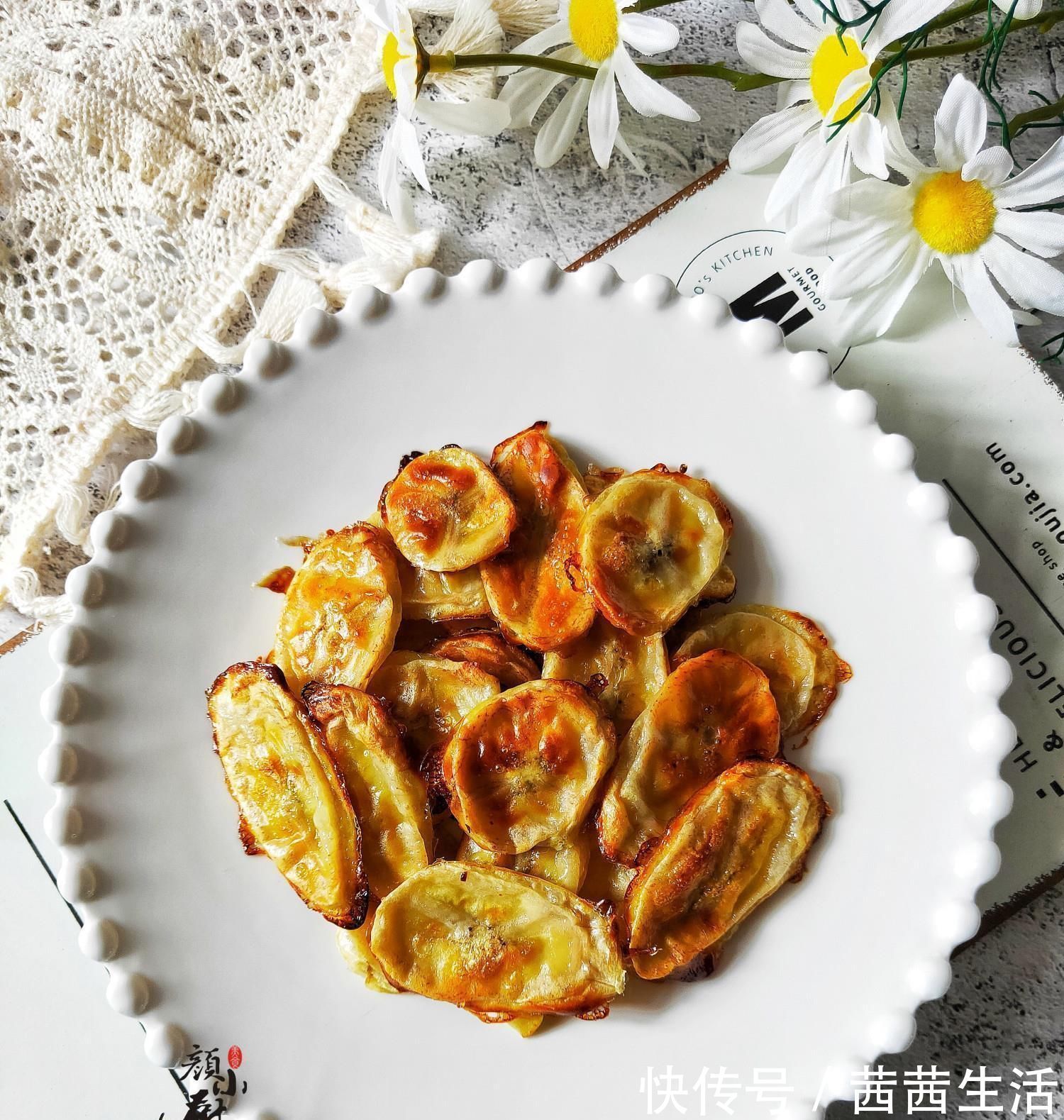 香蕉最馋人的做法,我家隔三差五做,外酥里软,全家都爱吃