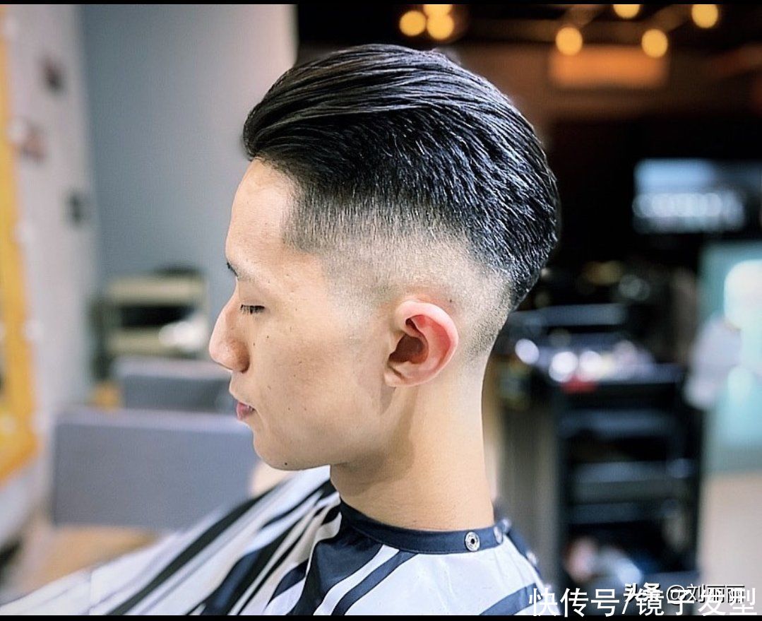 飞机|男发别乱剪，这才是当下的主流发型，锅盖头飞机头全在其中