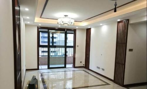 装修|老公硬要装修“新中式”风格,完工后我懵了,给大家晒晒