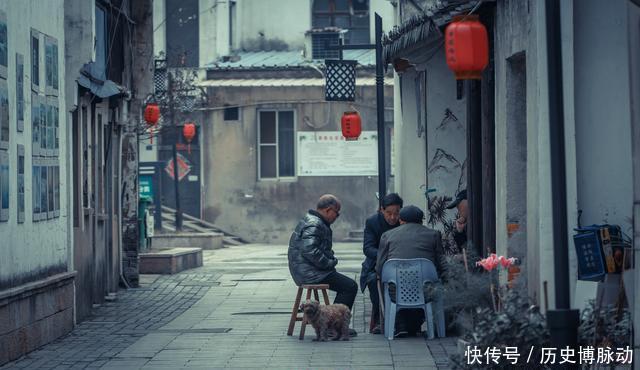 周铁古镇没有铁矿，但却有一条原汁原味的老街