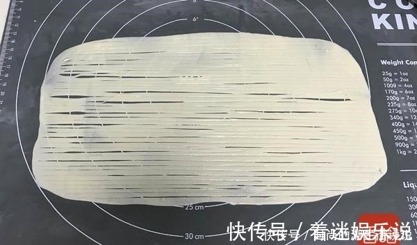 朋友圈|1个女人的精致晚餐，悄悄走红朋友圈人到中年优雅是一种态度！