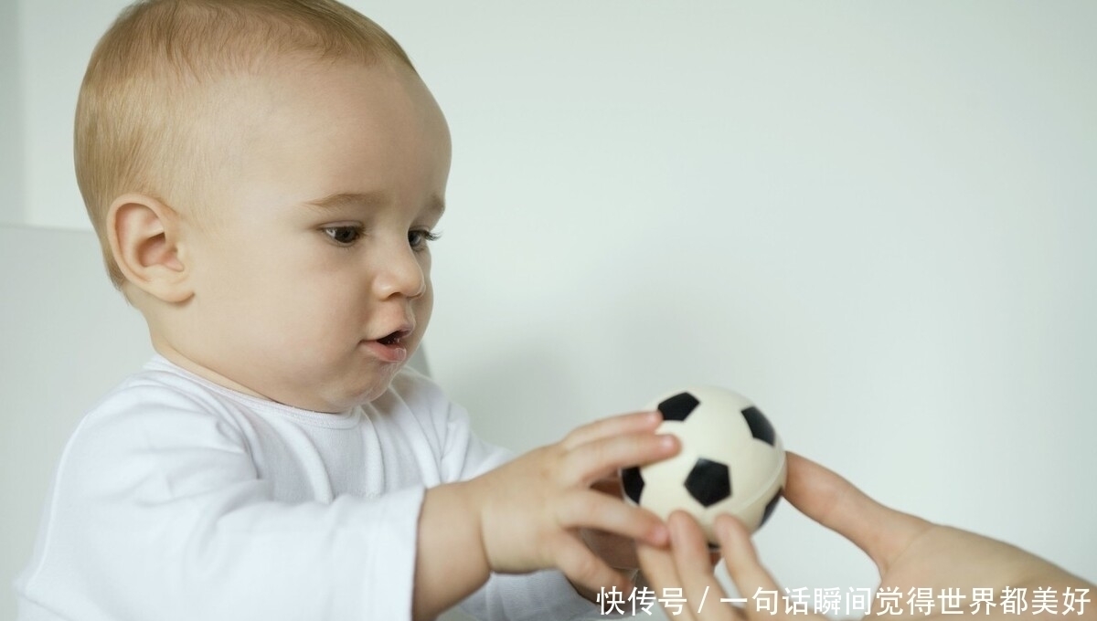 技能|6个月宝宝具备的7项技能 你家宝宝有几项了?千万不能揠苗助长