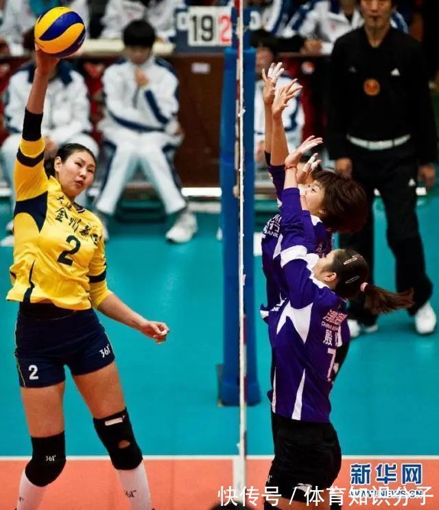 副攻|颜妮退役,中国女排再无“北长城”,同时也宣告了一个时代的结束……