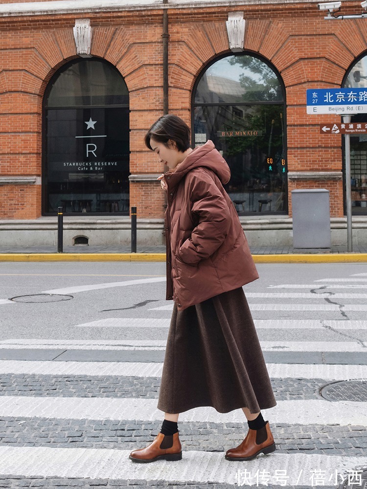 粗跟靴|鞋子选对不选贵,这3双:粗跟靴、乐福鞋、尖头鞋,配大衣很时髦