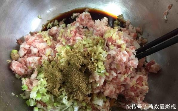 饺子馅|夏季“它”成捆卖,做饺子放一把,一个字鲜!一家老小抢着吃