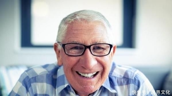 寿命长的人,往往有6个共性,占得多,恭喜身体还不错