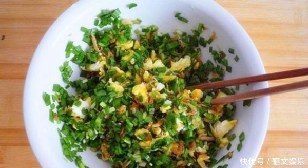 鲜味|韭菜馅饺子，这3种调料不要放，不然韭菜的颜色和鲜味会大打折扣